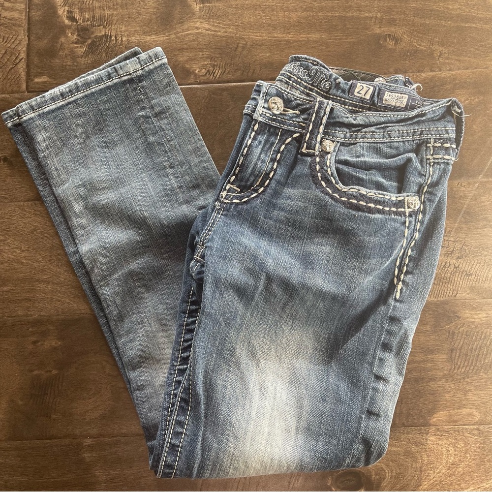 Miss Me Women’s Easy Capri Jeans